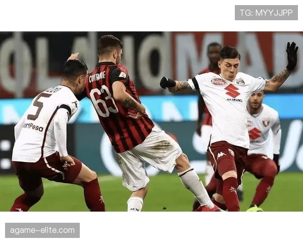 AC米兰领先局面难以维持，频繁丢分趋势对争冠形势产生影响