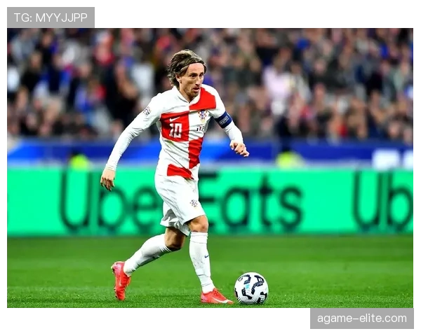 德布劳内与莫德里奇：组织核心球权集中度分化，前者更倚重直塞驱动进攻